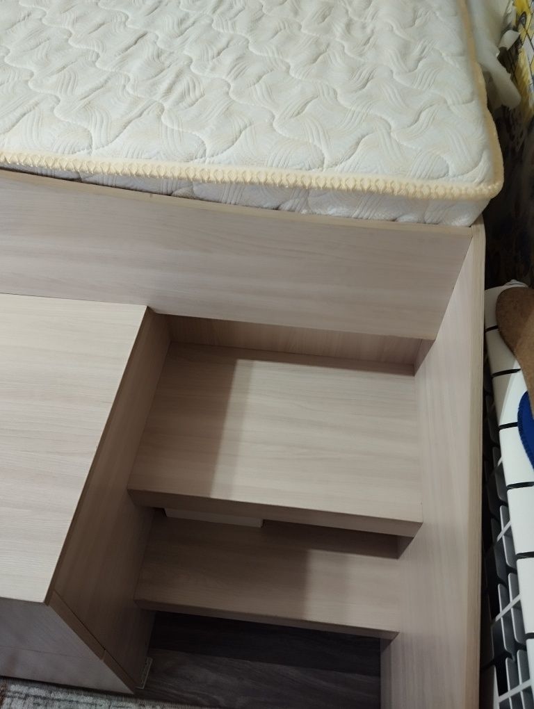 Продам детскую кровать