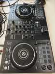 Контроллер Pioneer-DDJ400