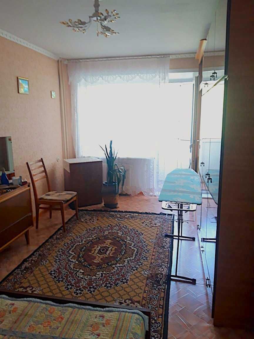 3-комн.кв. ул. Потанина, р-н магазина Московский, 61 кв.м. ПРОДАМ