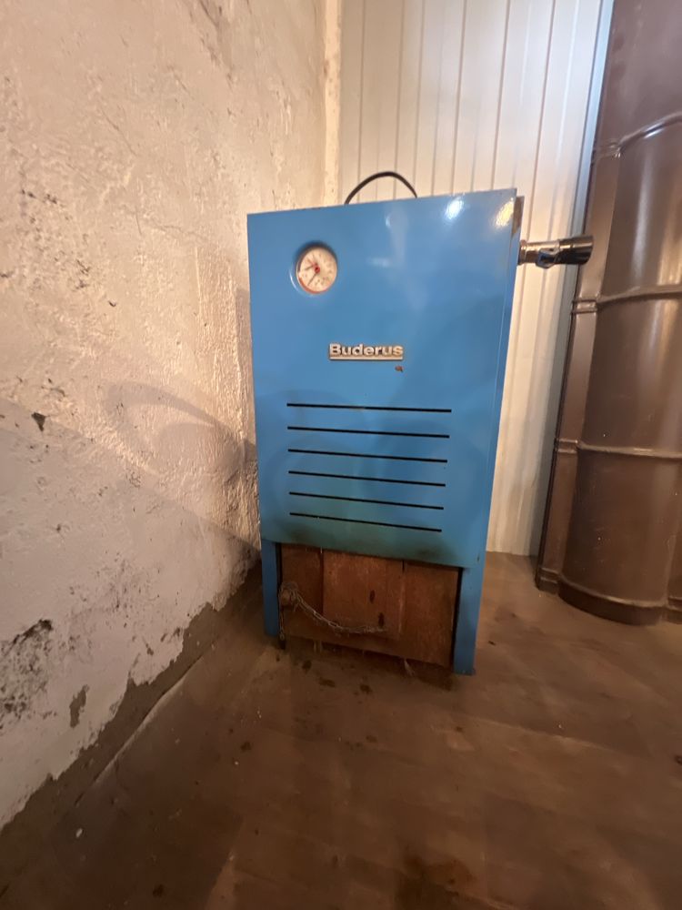 Продам б/у котёл отопления Buderus