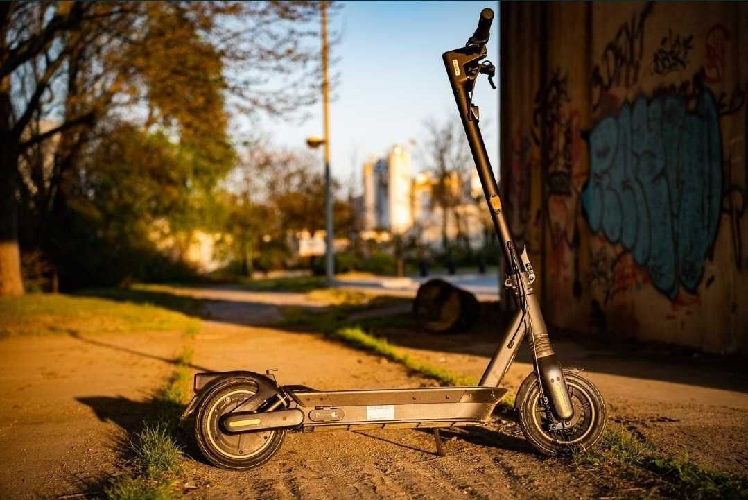Ninebot MAX G2 электросамокат