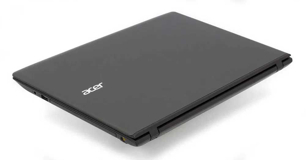 Игровой мощный ноут Acer i3/GTX950 2Gb/8GbDDR4/120GbSSD/500GbHDD/15.6"