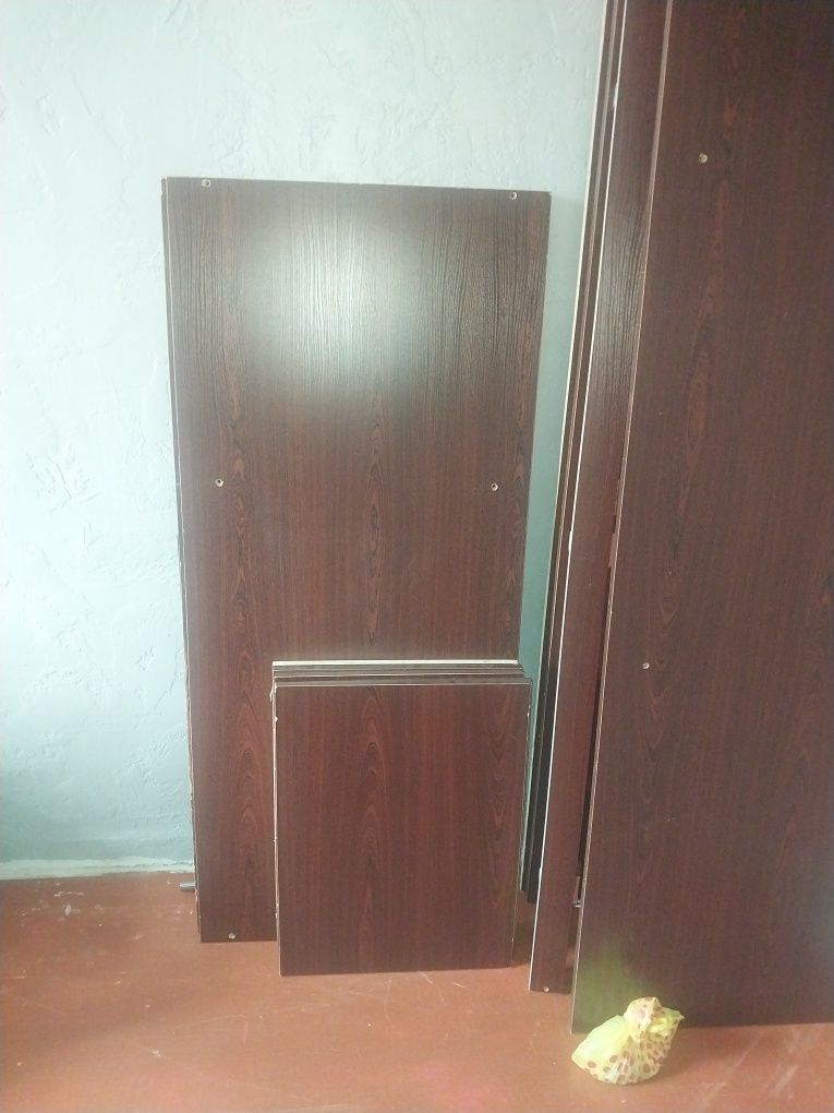 Продам шкаф в разобранном виде