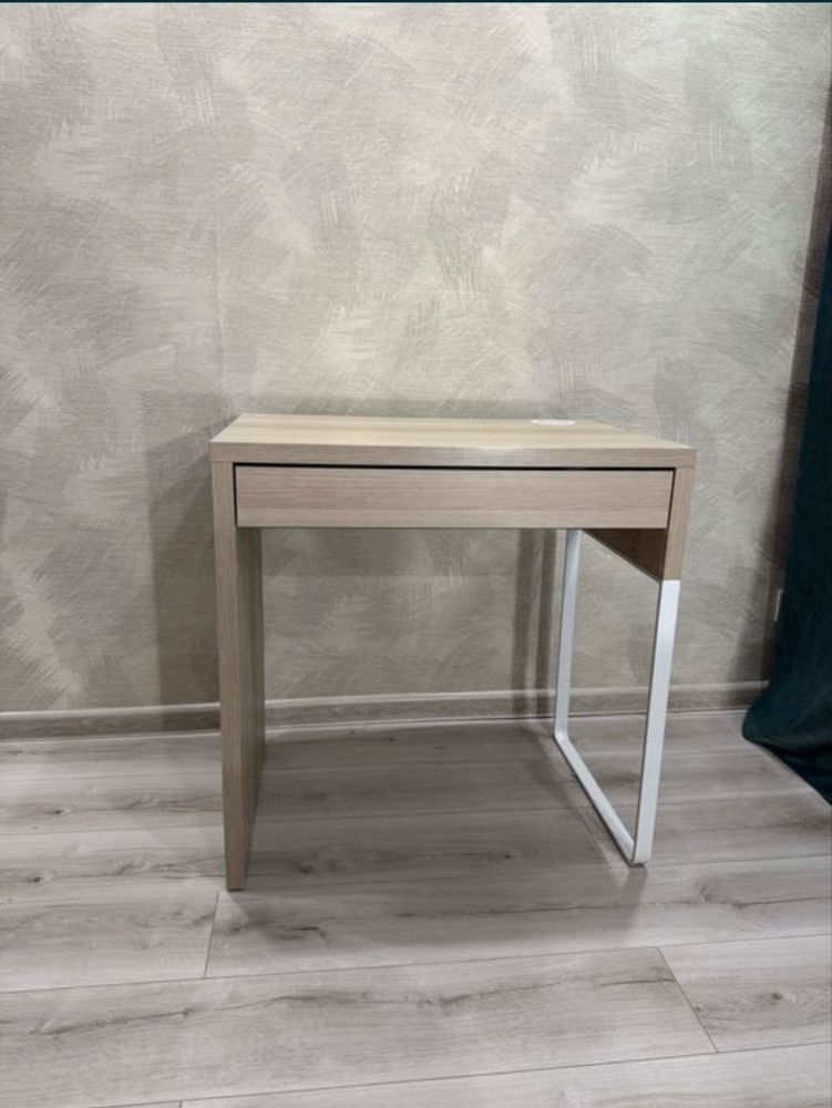 Письменный стол ikea