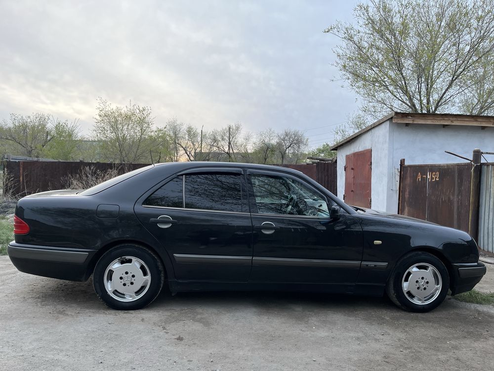 mercedes w210 e200