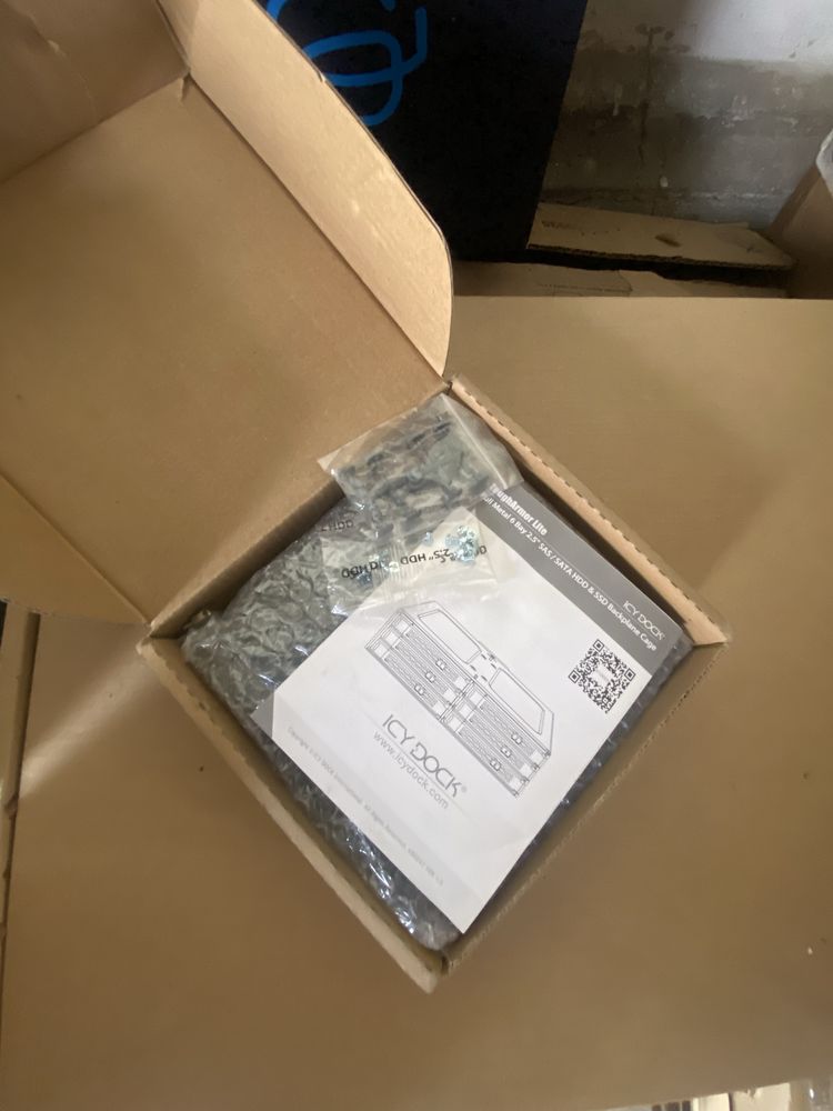 Корзина доя жестких дисков SSD