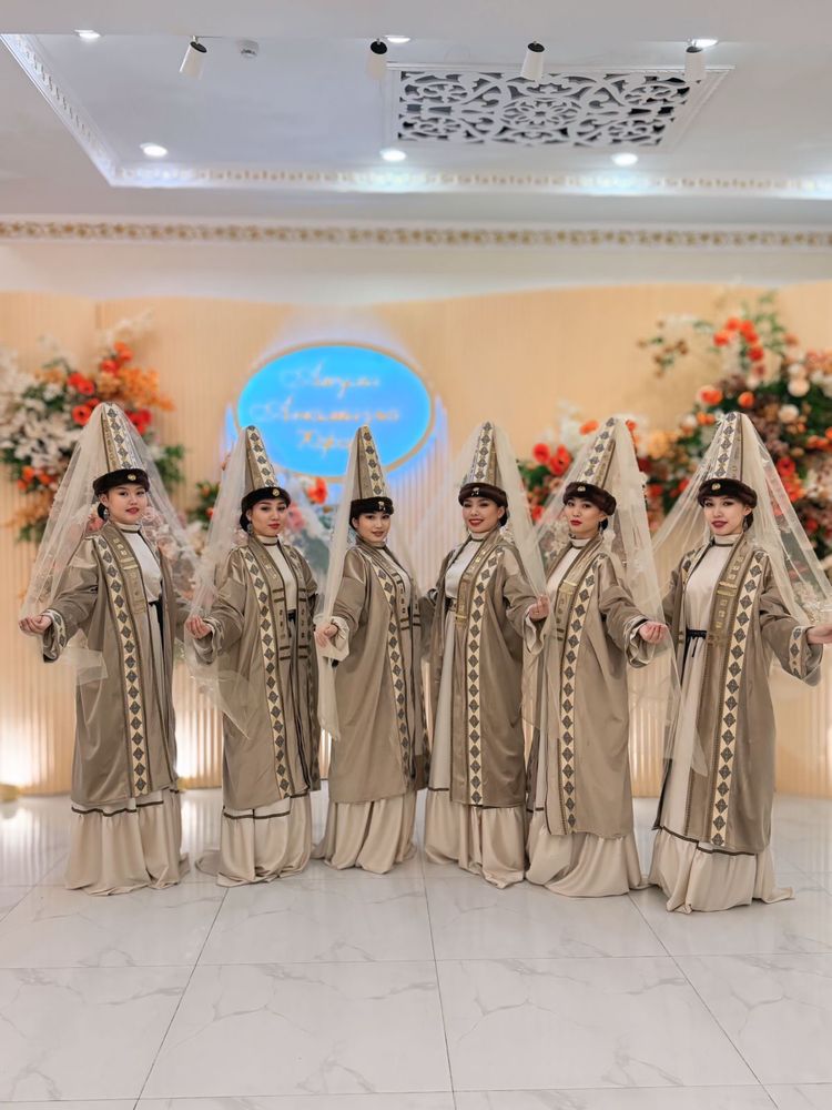 Прокат казахских национальных костюмов