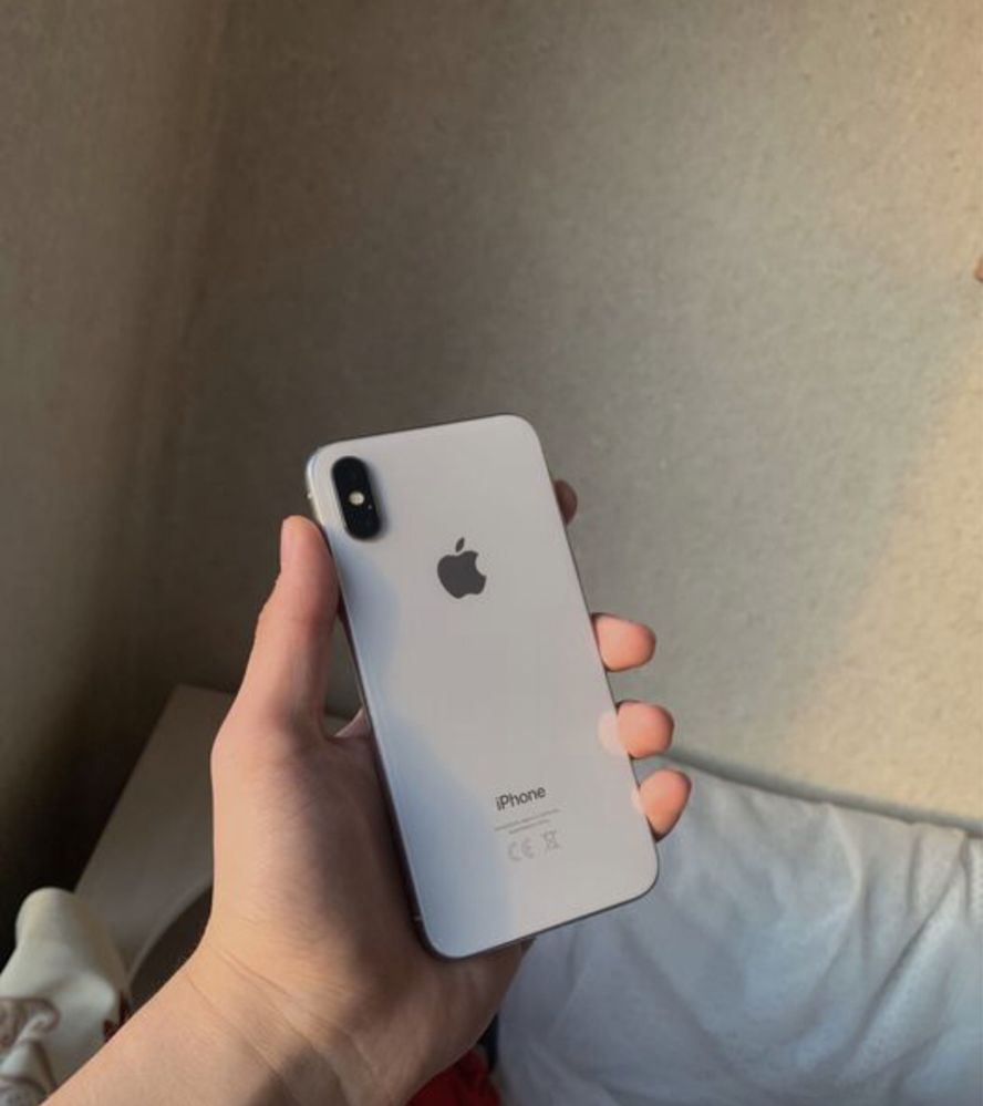 Iphone X строго не звонить,писать на ватсап!!!