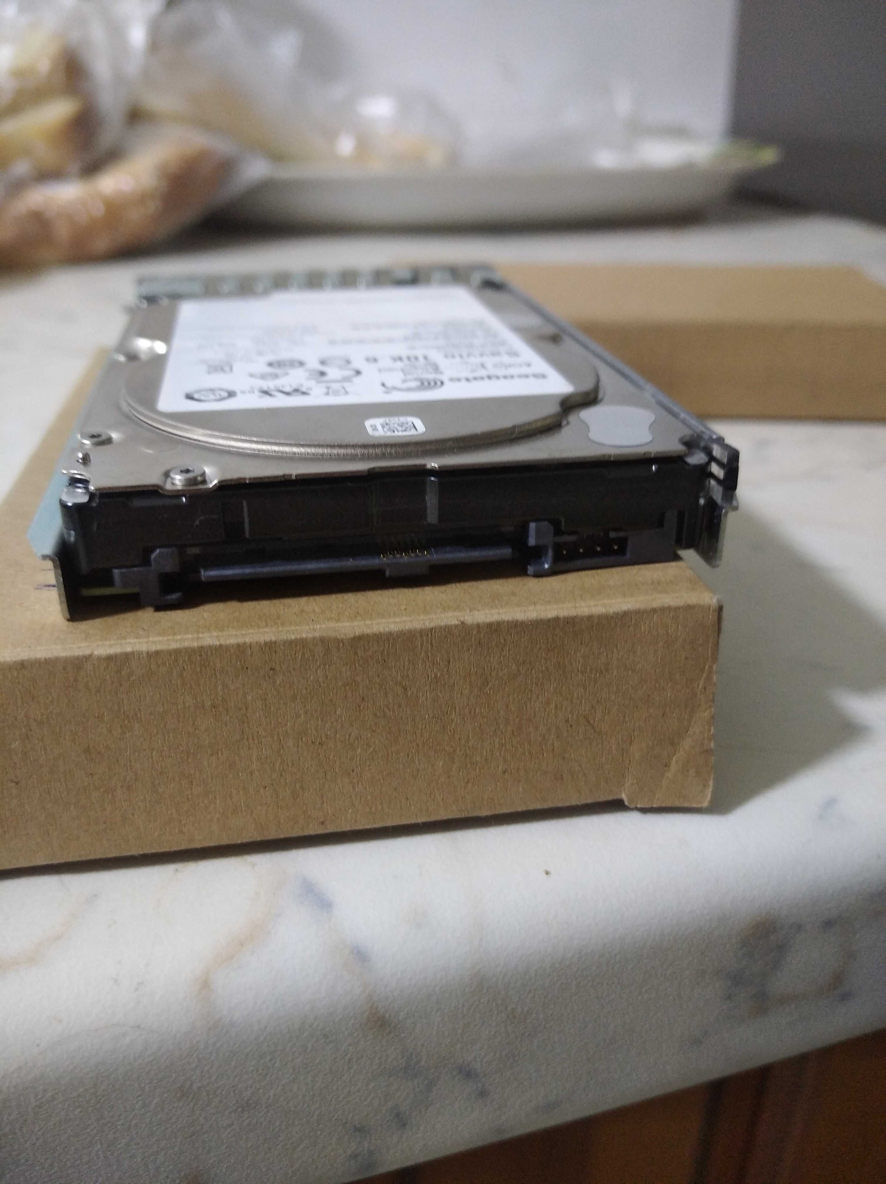 Серверный жёсткий диск SAS 600GB