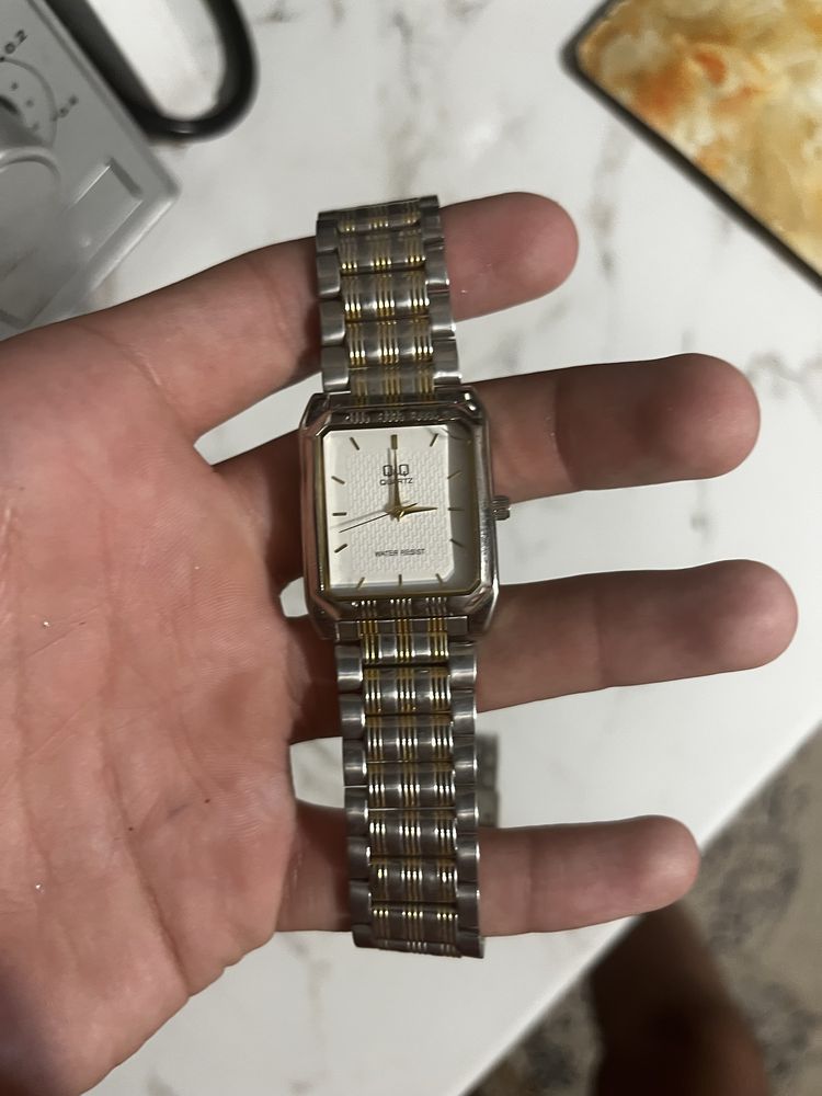 Продам часы женские и мужские от 2000 до 4000