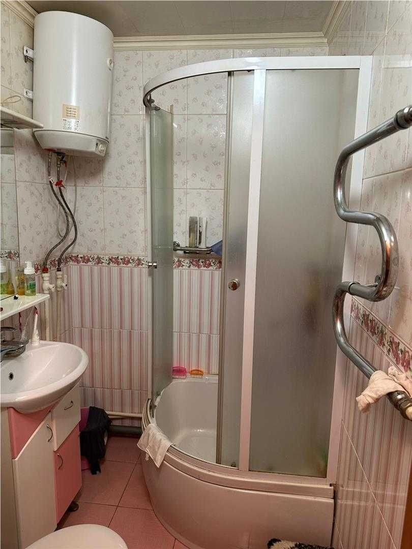 / Продам 3х ком квартиру Актас, мкр 1, дом 4, Торг