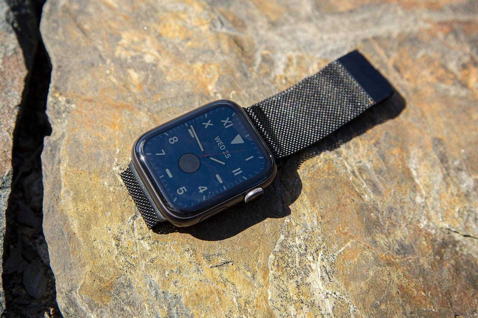 Apple Watch Series 5,Смарт-часы Apple Watch Series 5 40 мм