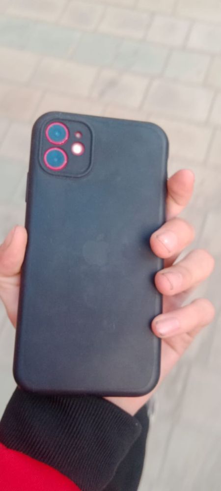 Продам Айфон 11 Без гарантия