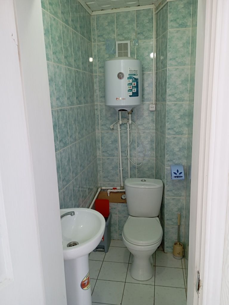 Сдам..продам..Офис ..рядом рыно .ТОРГ.к .ТОРГ.