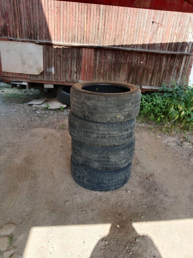 Срочно продам летние шины