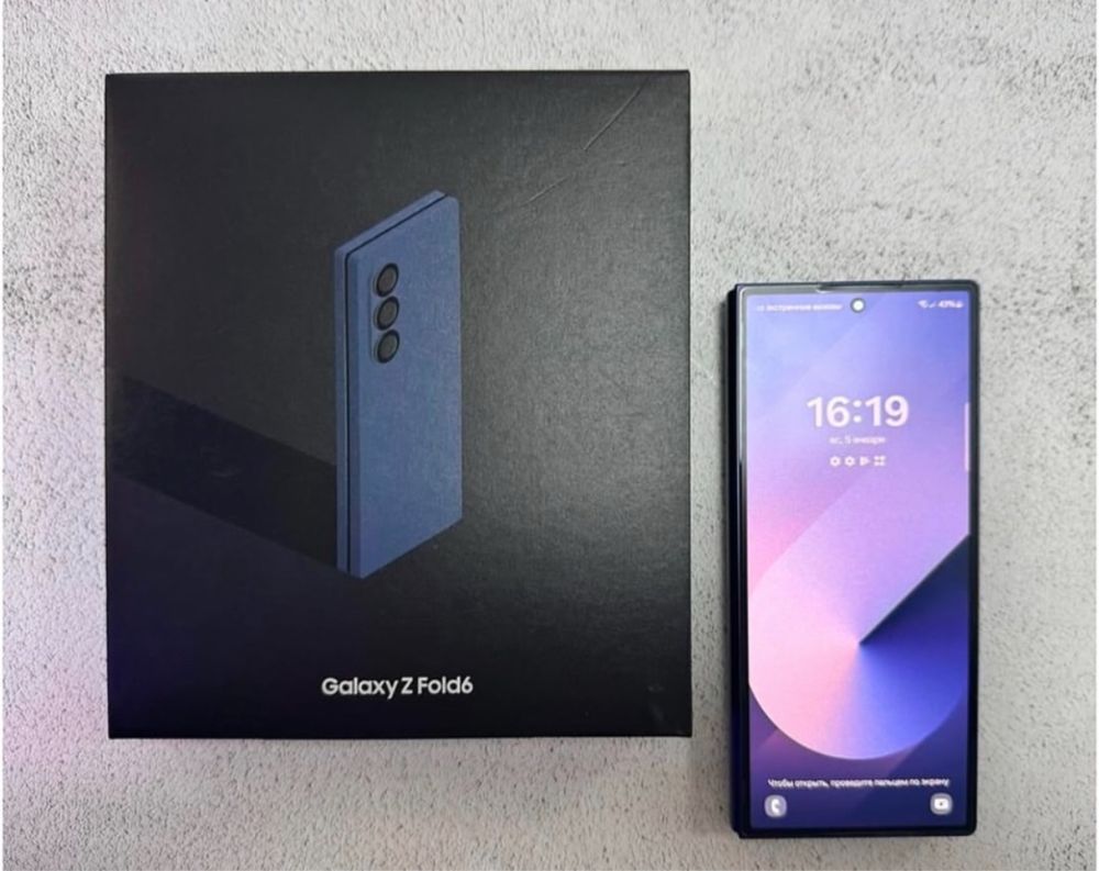 Samsung Z Fold 6 256gb в новом состоянии ,на гарантии