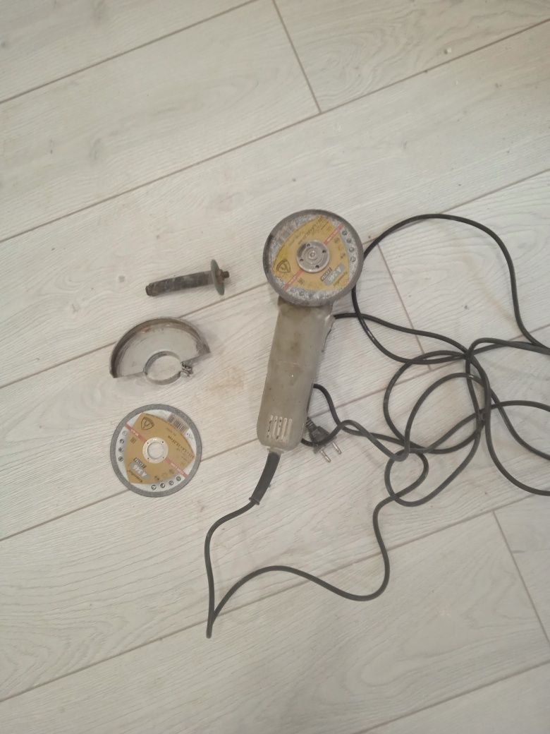 Продам болгарку crown 125 и болгарку pit 180