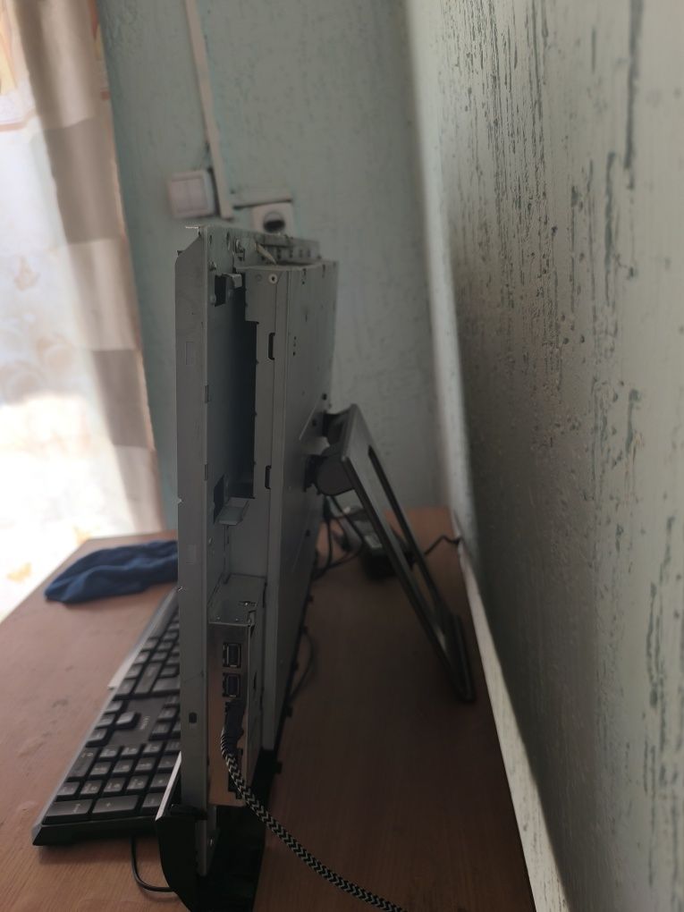 Продам моноблок без корпуса