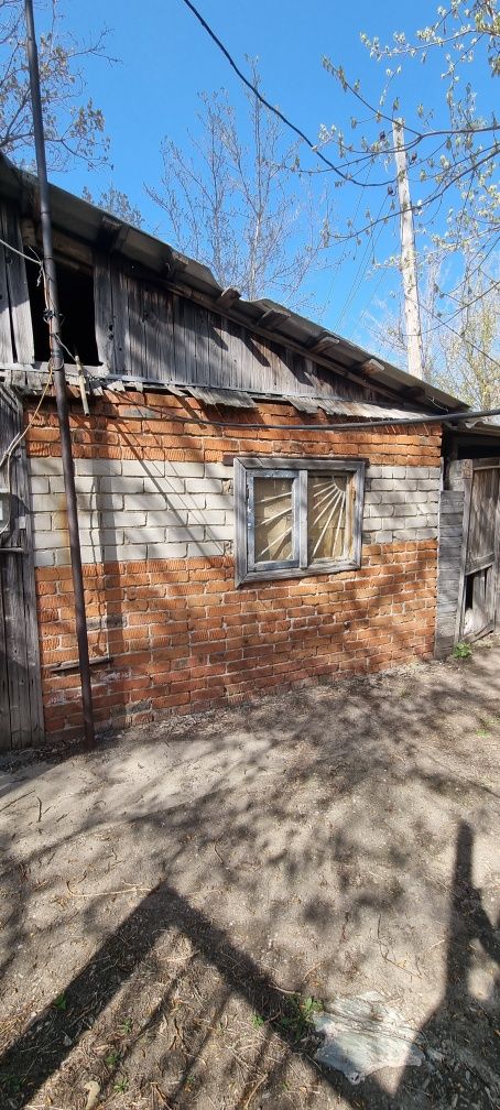Продам участок с домом . Зимний вариант