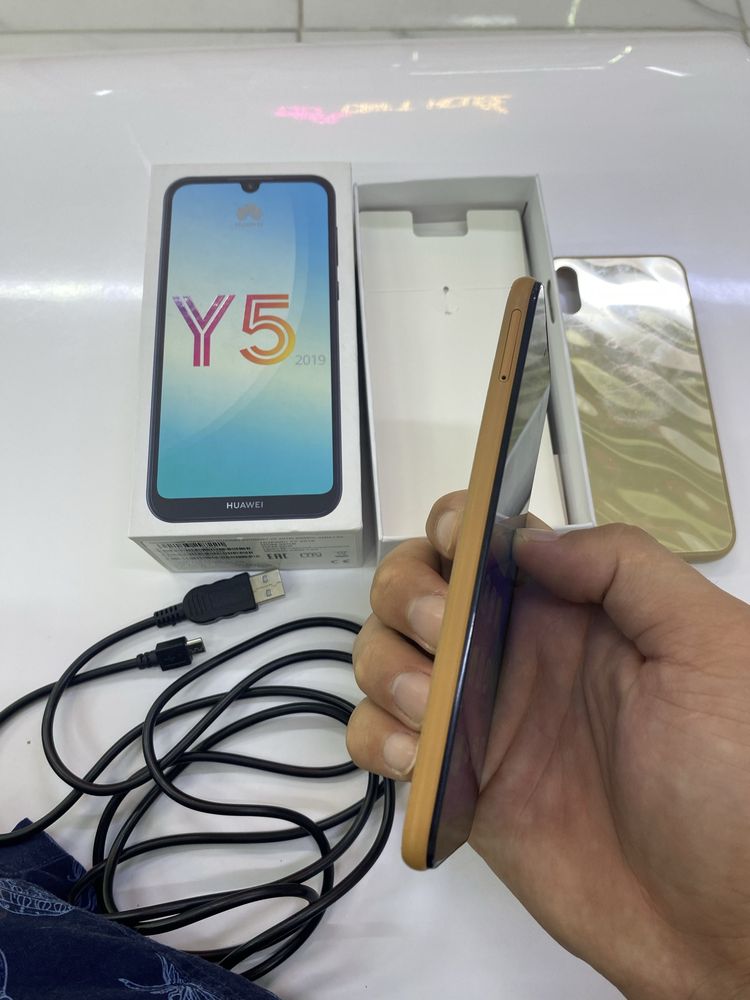 Huawei Y5 жагдай как новый тап таза телефон каробка бяры бар