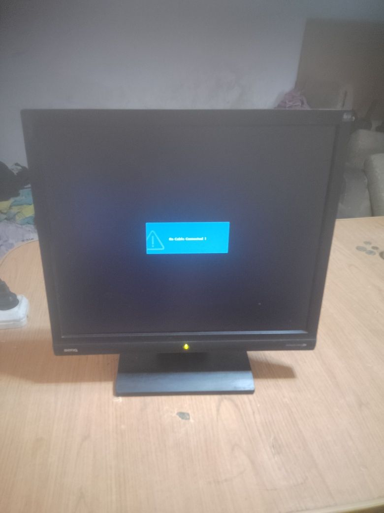 Продам монитор BENQ.