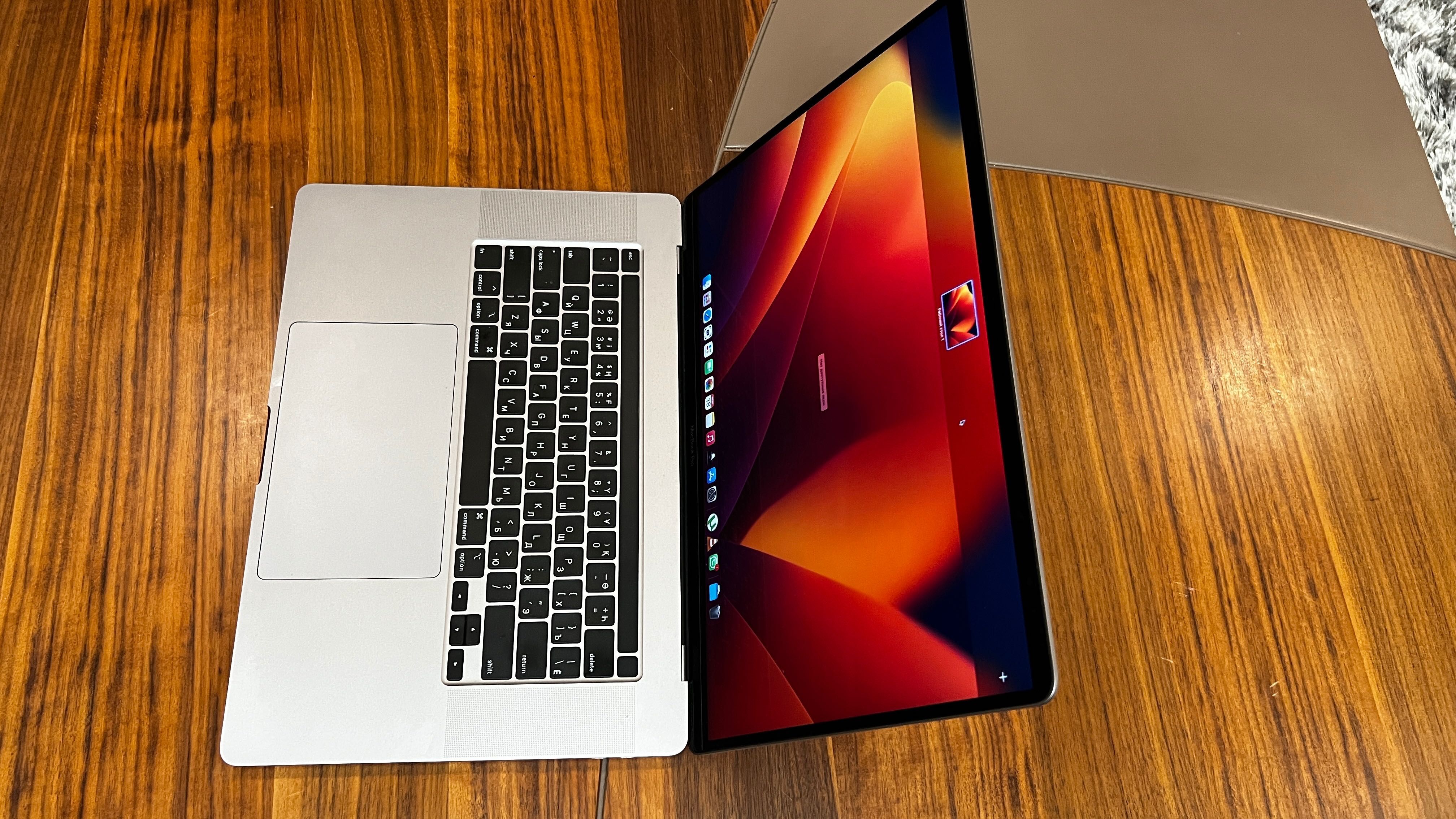Ноутбук Apple MacBook Pro 16