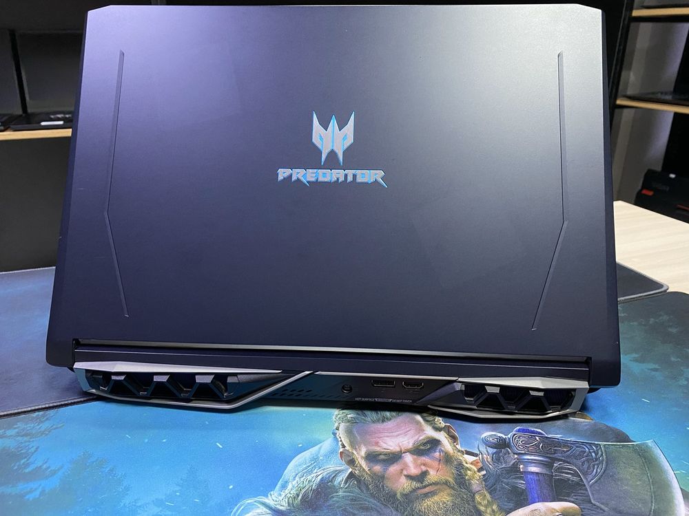 !!!МОЩНЫЙ!!! ACER PREDATOR HELIOS 500 Core i5-8300H! 16GB! GTX 1070 8G