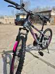 Продам подростковый велосипед trinx M136