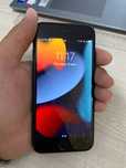 Apple iPhone 7.