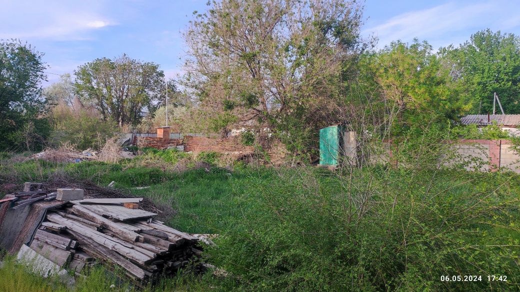 Продам участок с домом