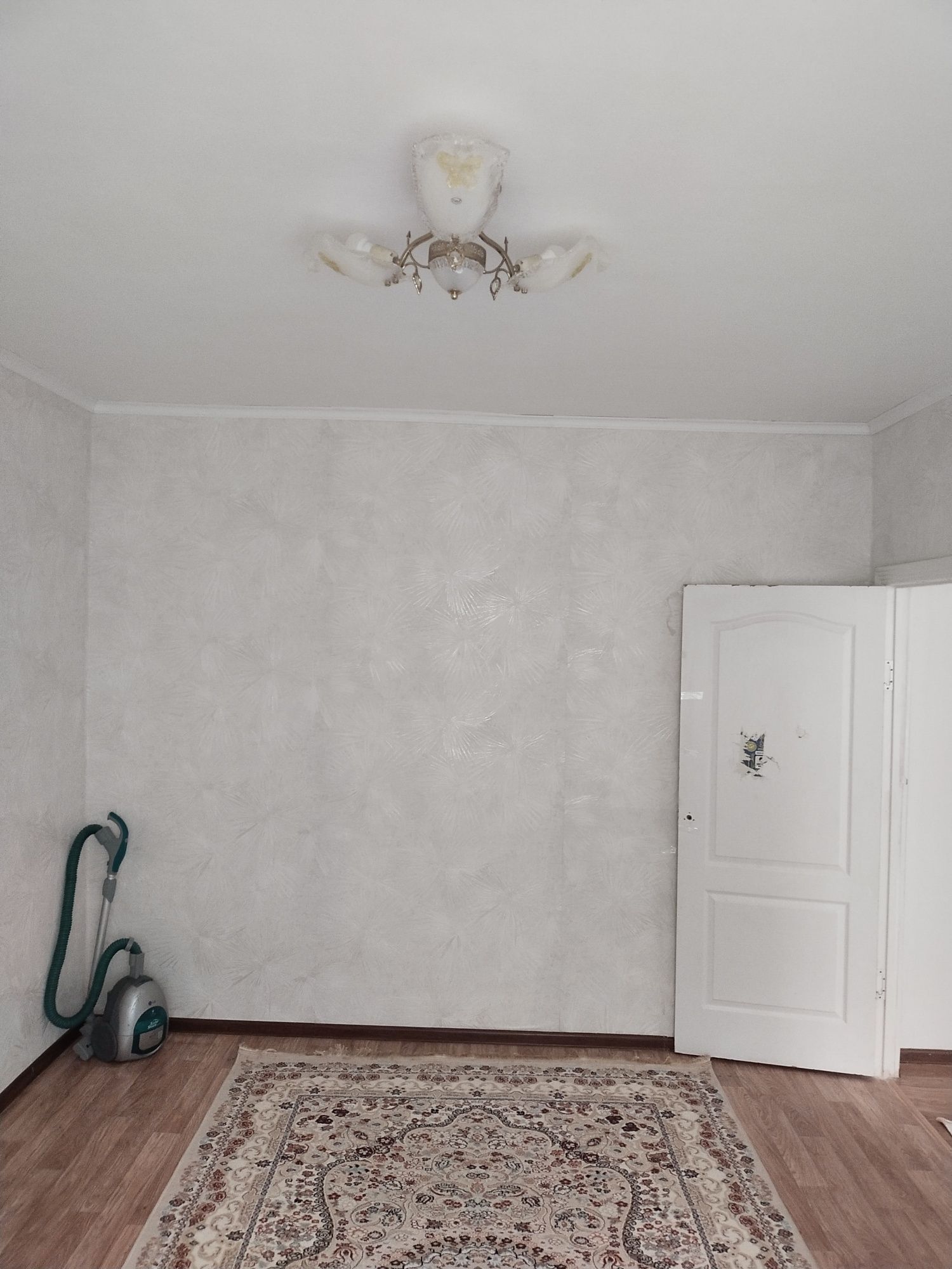 Продам квартиру  2-х комн. квартиру.
