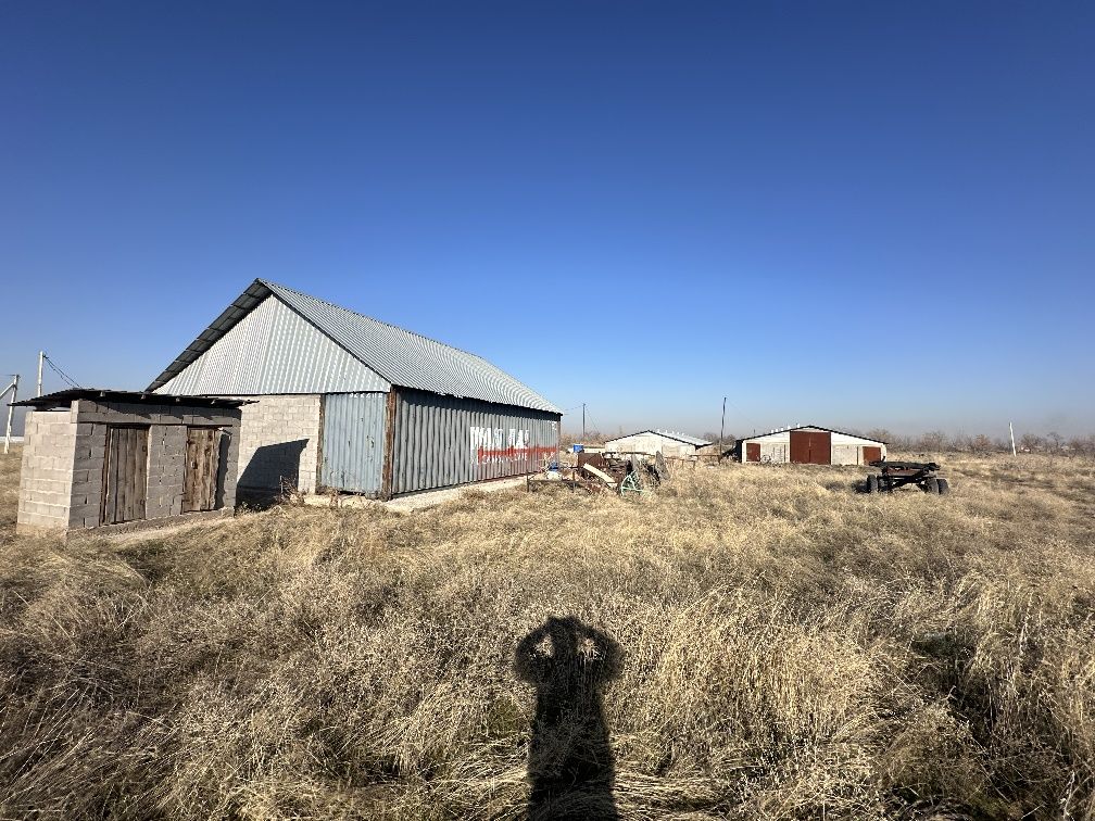 Продам фазенду под откорм, под цех, под склад