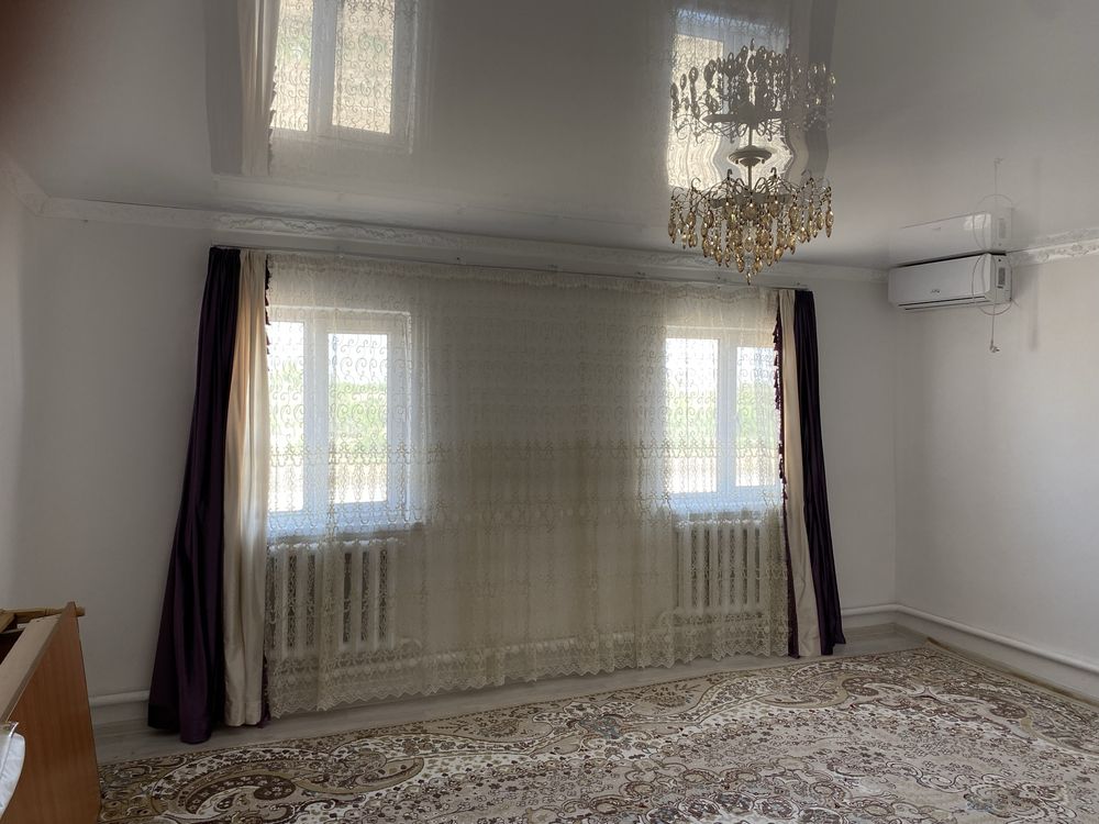 Продаётся частный дом в поселке Талсуат , 10 соток . 4 комнаты