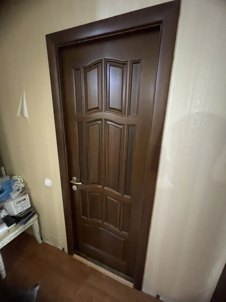 Продаются двери межкомнатные