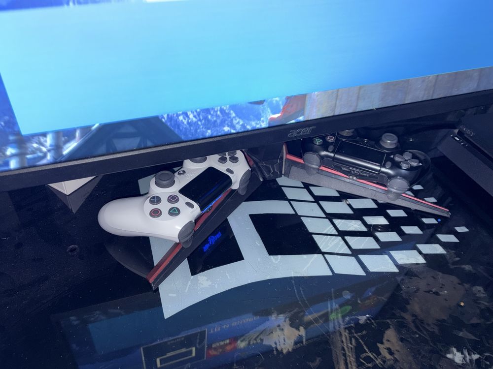 Монитор acer (Игровой почти без рамочный)