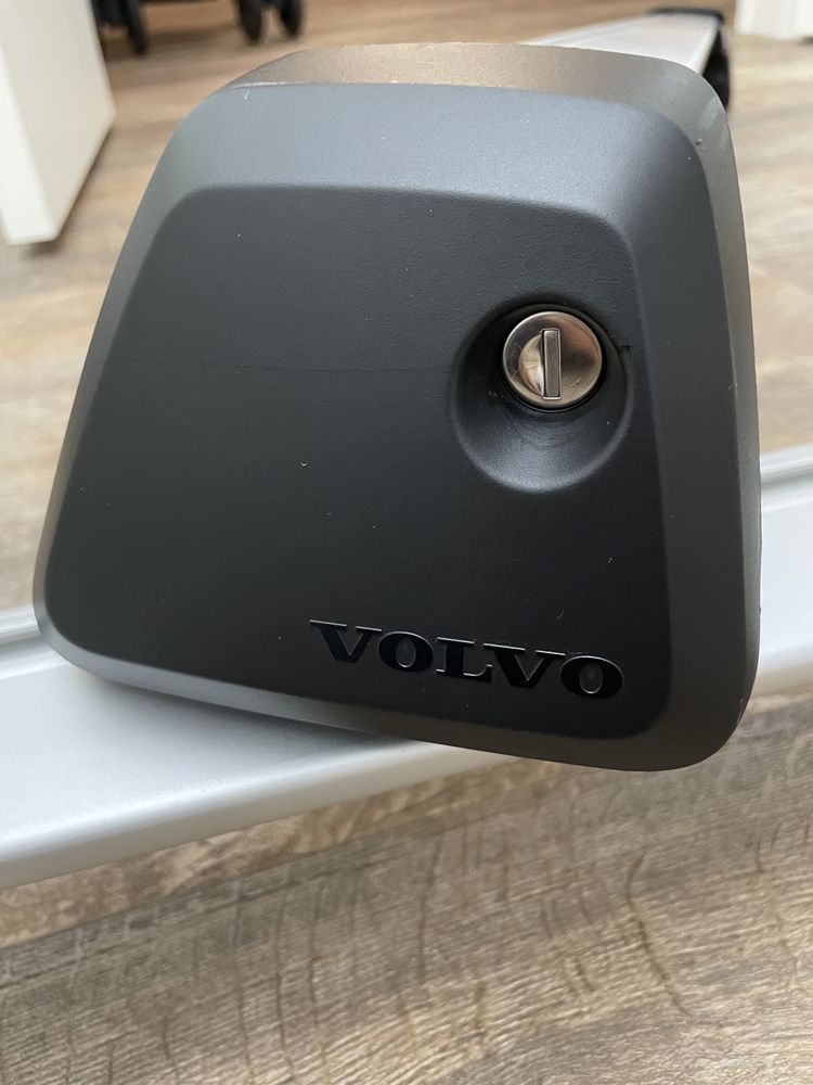 Поперечины на Volvo (THULE) и др. Авто