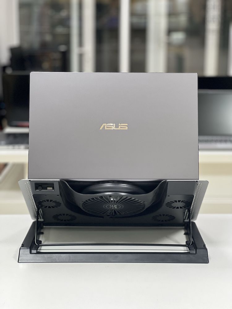 ASUS | Intel Core i3-1005G1 | ОЗУ 12Gb | SSD 256Gb