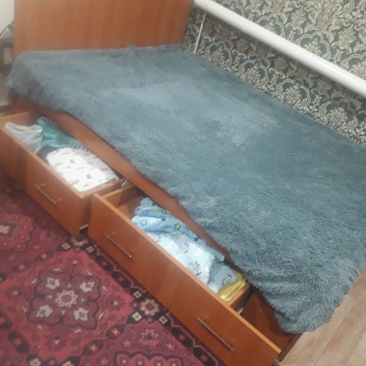Продам кровать 45 000 торг