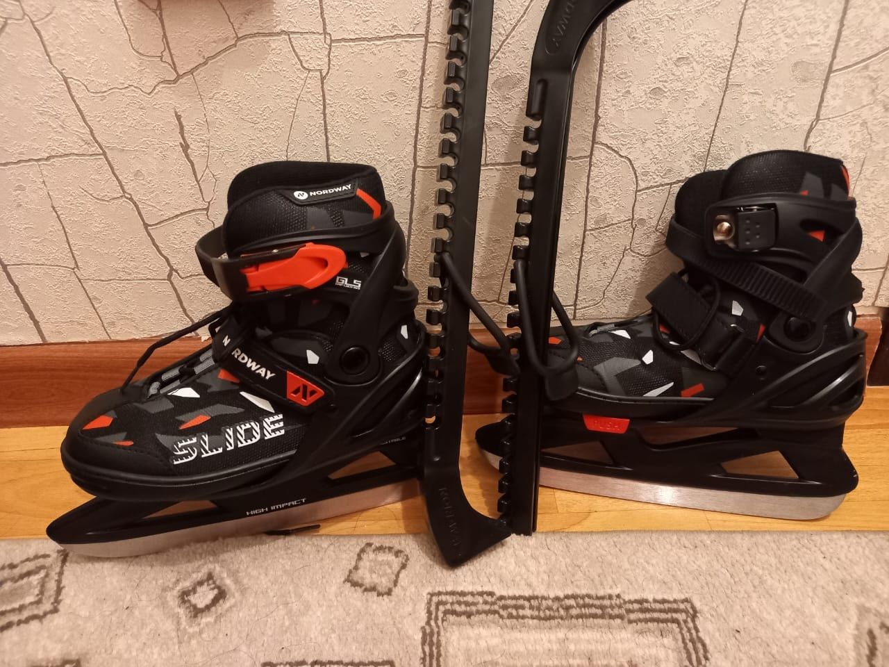 Продаю коньки детские раздвижные Nordway Slide