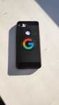 Продам смартфон Google pixel
