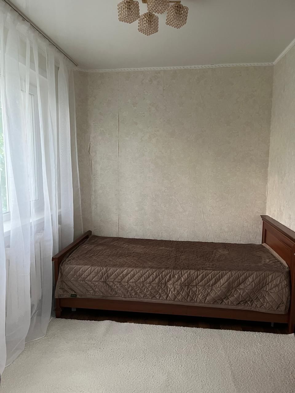 Продаётся трёхкомнатная в хорошем районе