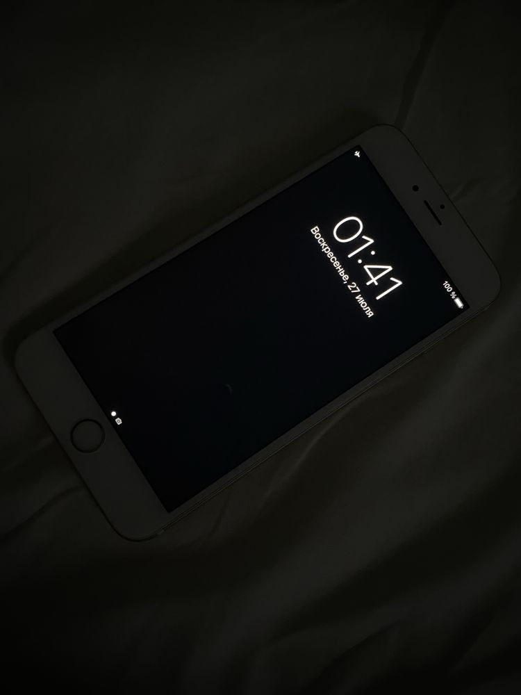 Продам iPhone 6s Plus