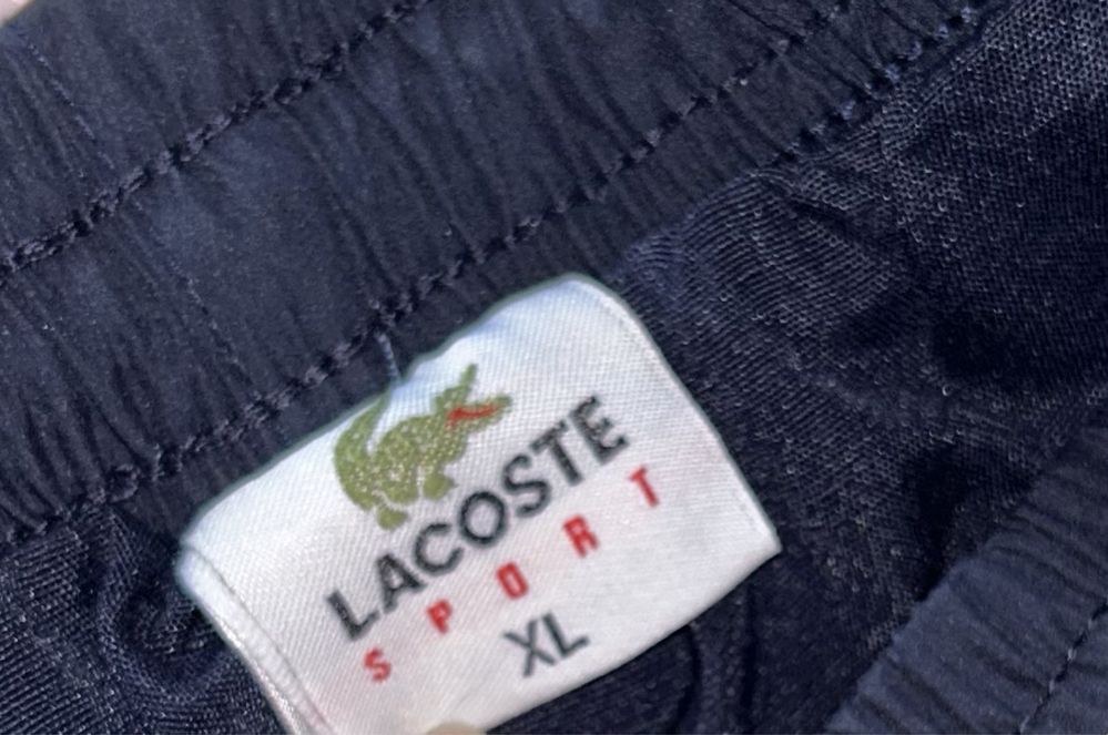 Продаю новый мужской спортивный костюм Lacoste