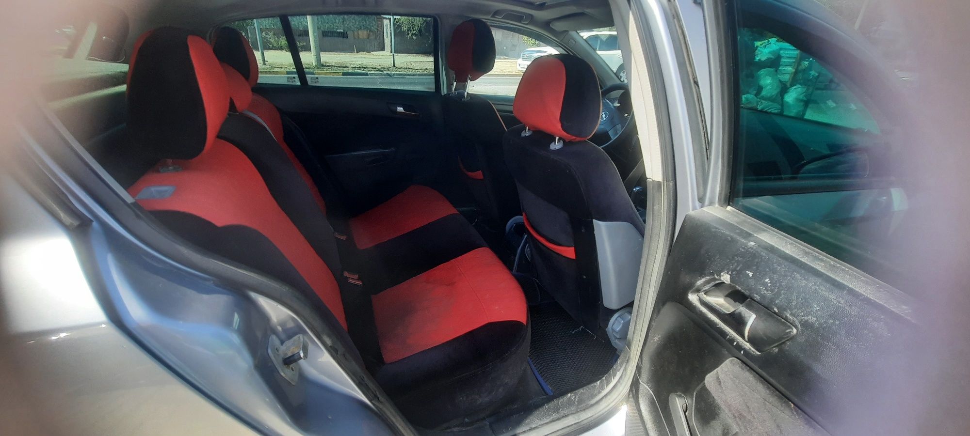 Opel ASTRA H. Опель Астра Н   2005. Обьем 1.8. Бензин.