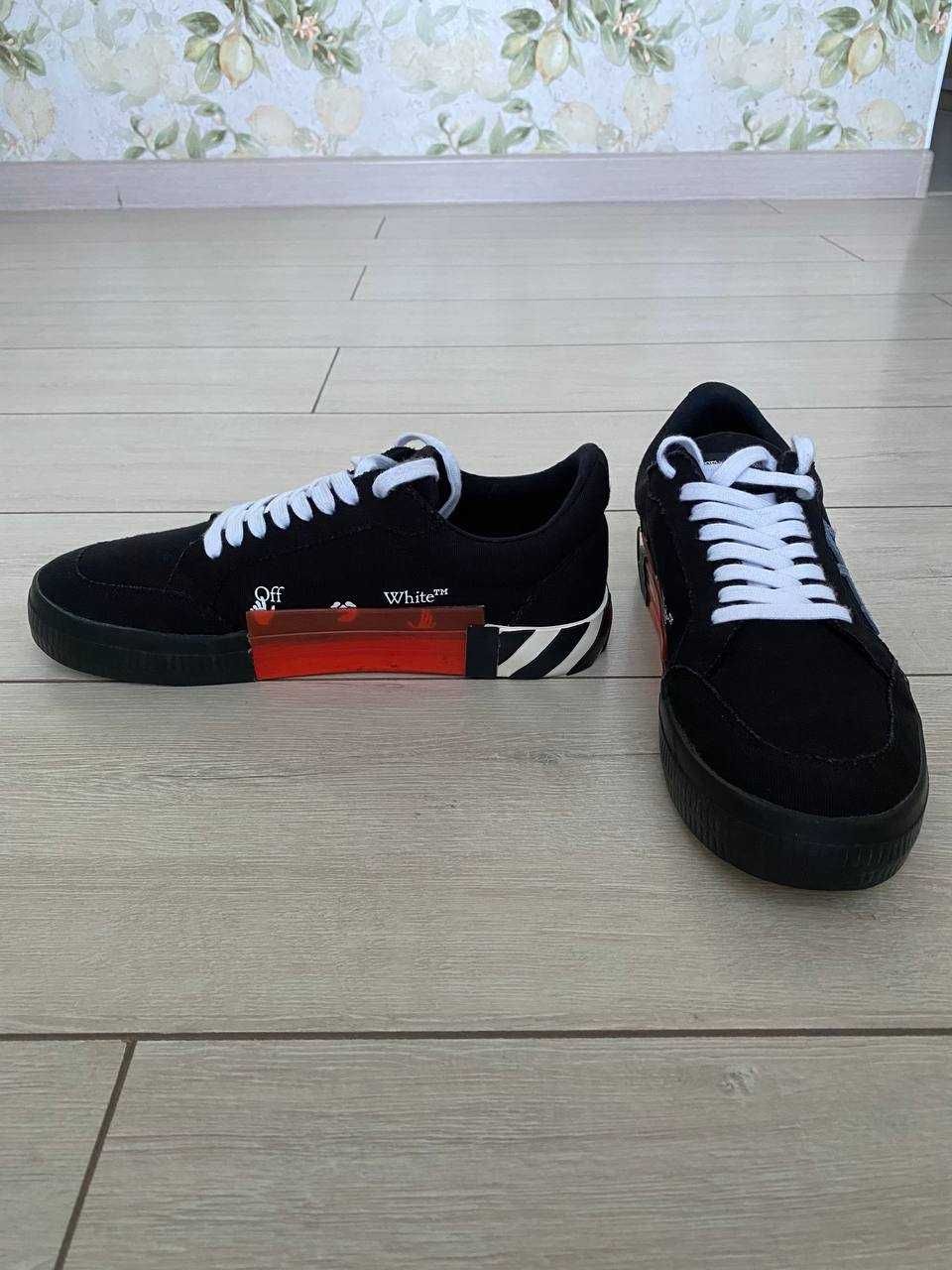 Мужские кеды / кроссовки OFF WHITE Vulcanized Low оригинал – новые