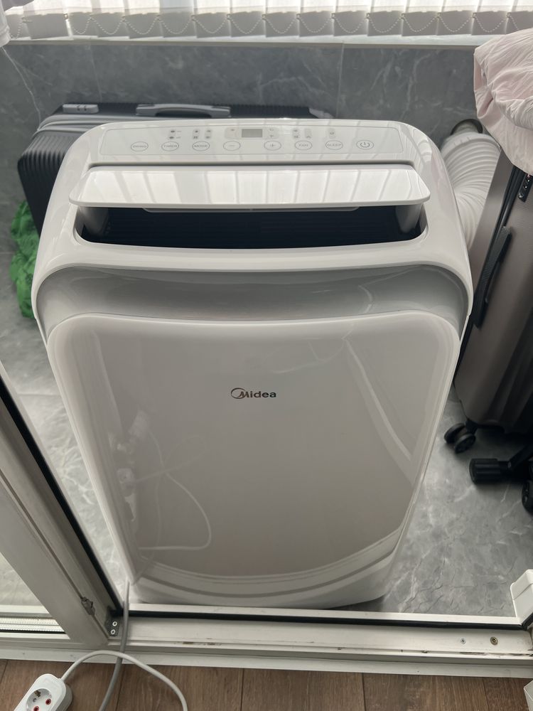 Кондиционер midea