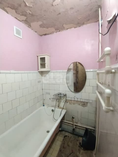 Продам 2 комнатную квартиру район цона.
