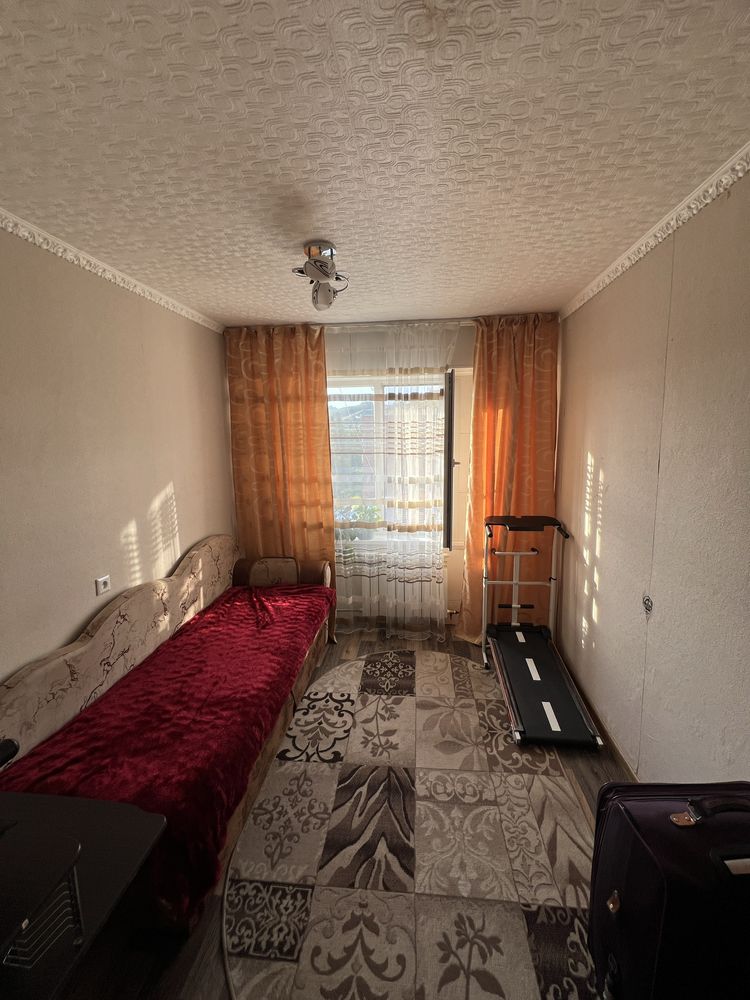 Продам квартиру 4 РАЙОН