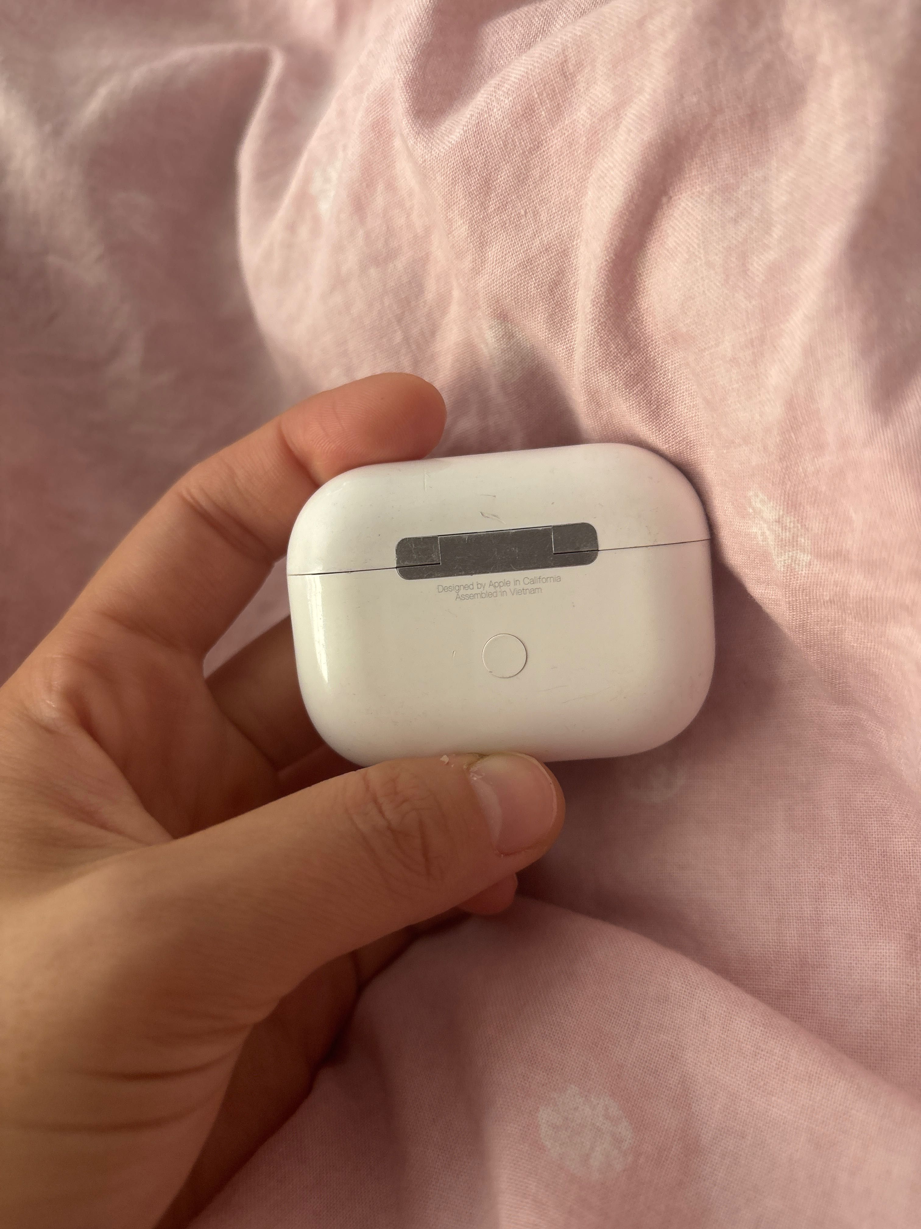 AirPods Pro бу, в хорошем состоянии