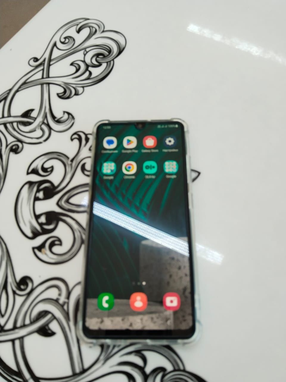 Срочно продам телефон Самсунг А13 128Gb,A32Gb.В отличном состоянии.